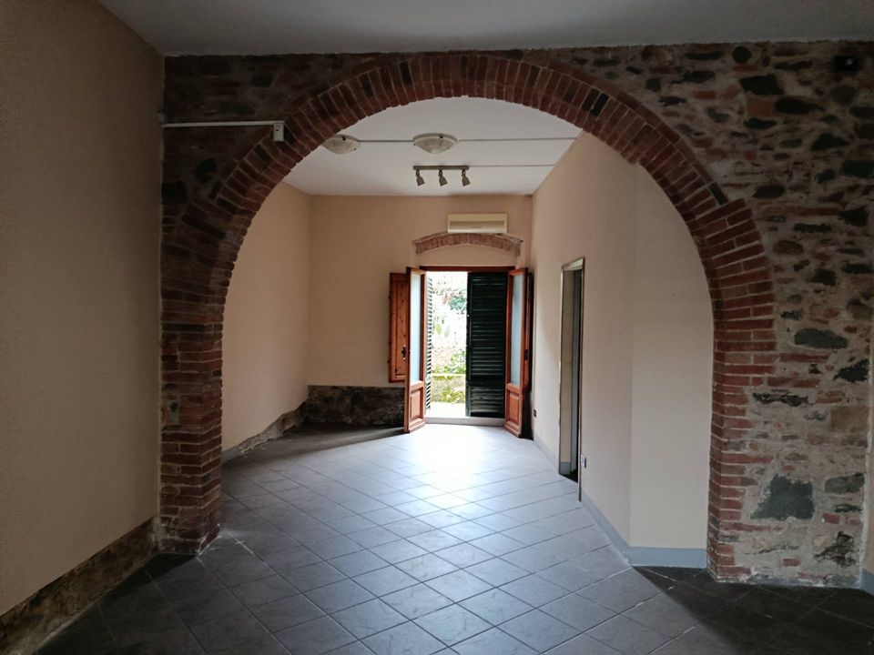 Erhvervsejendom i Altopascio, Lucca - foto 3