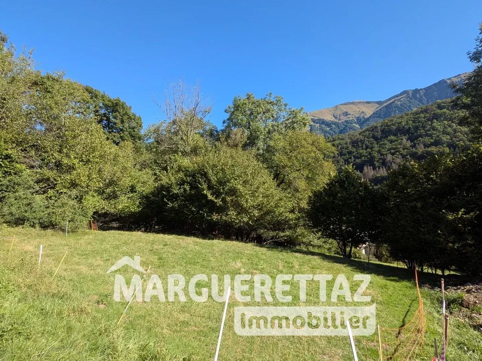 Helårsgrund i Mieussy, Haute-Savoie - foto 2