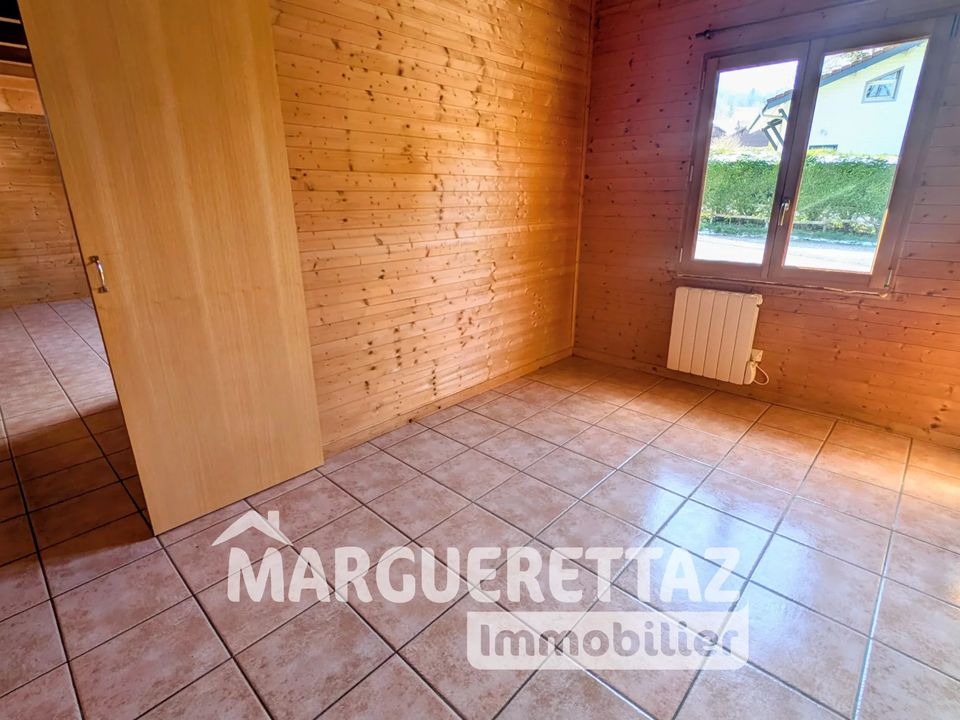 Træhytte i La Roche-sur-Foron, Haute-Savoie - foto 4