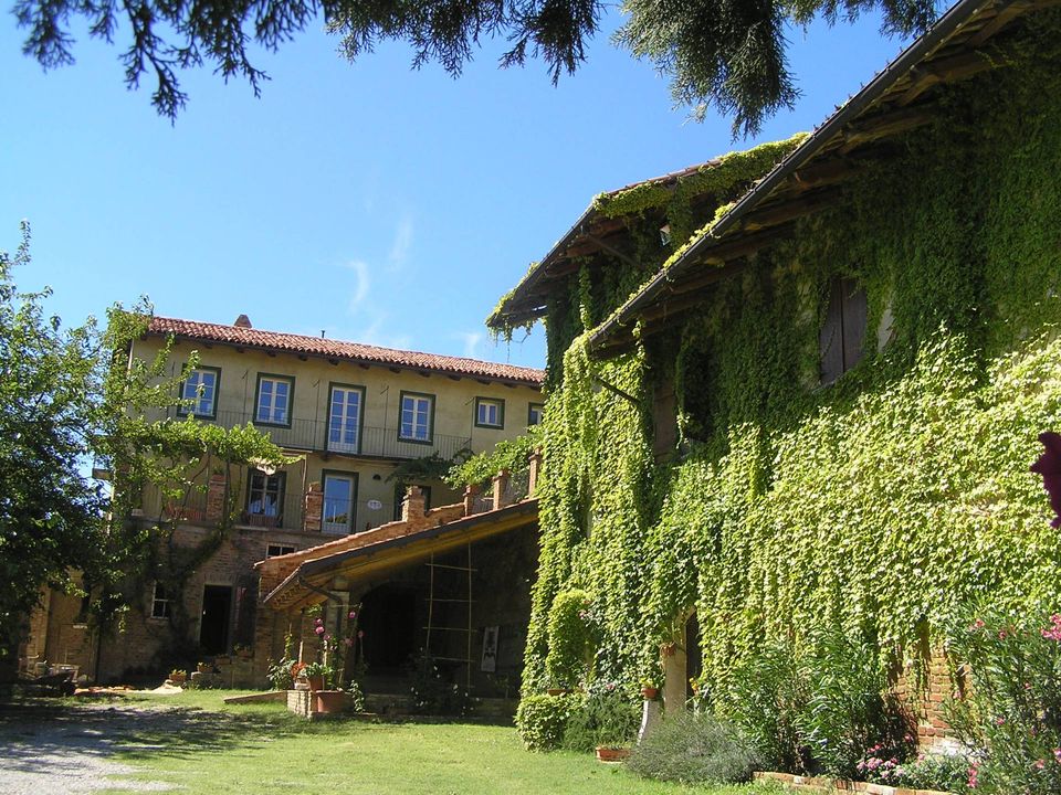 Casa de campo en Cocconato, Asti - foto 1