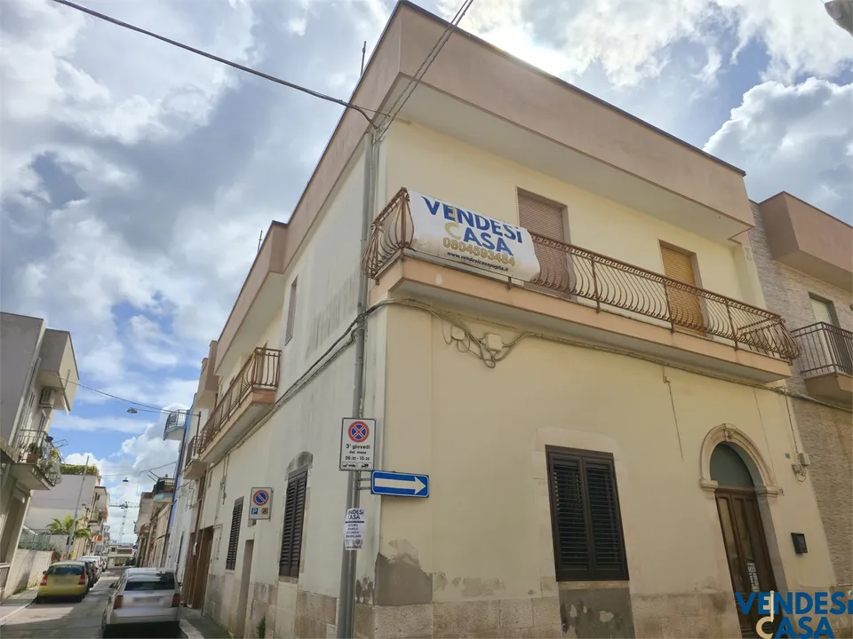 Villa i Adelfia, Bari - foto 1