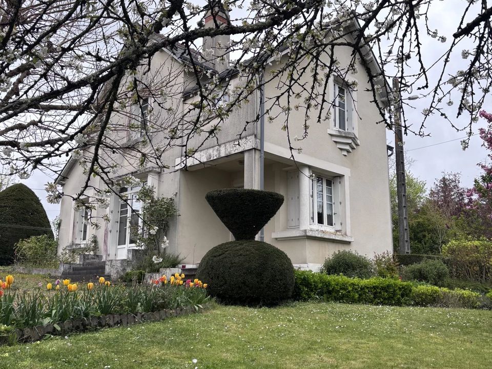 Villa i Cinq-Mars-la-Pile, Indre-et-Loire - foto 1