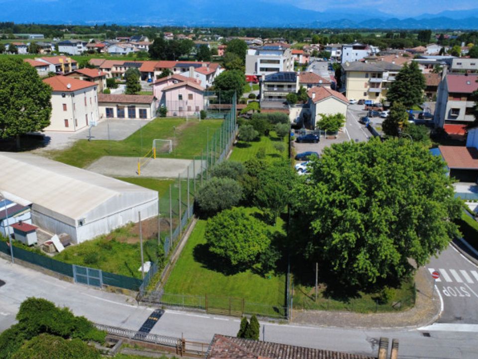 Helårsgrund i Castelfranco Veneto, Treviso - foto 4