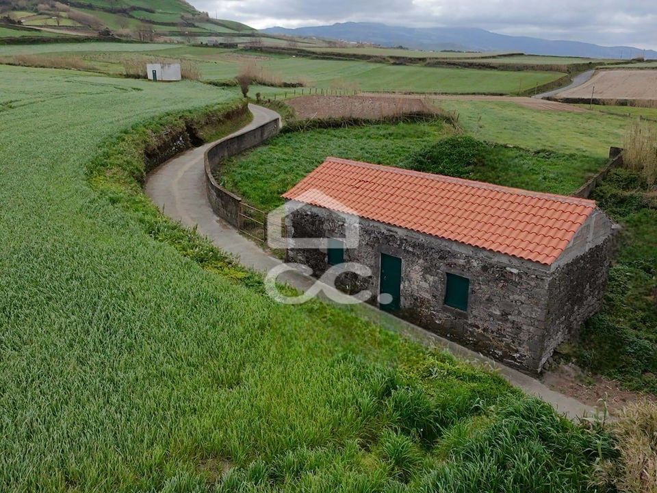 Villa i Ribeira Grande, Sao Miguel - foto 1