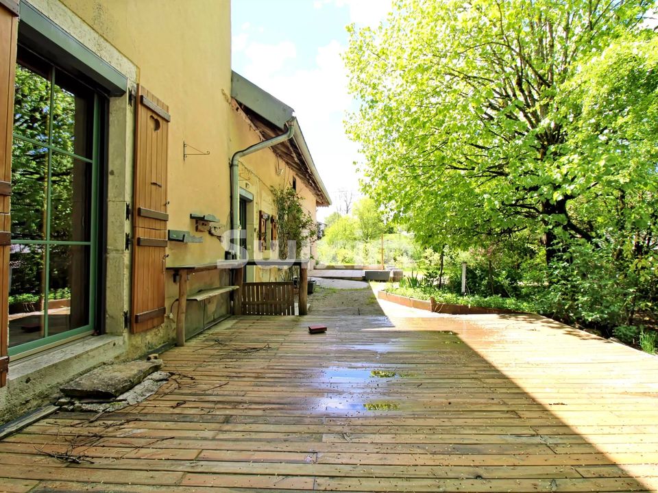 Villa i Saint-Laurent-en-Grandvaux, Jura - foto 2