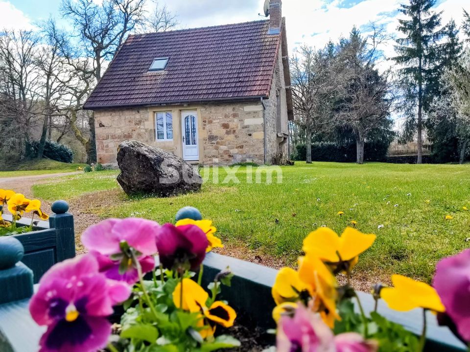 Landejendom i Arnay-le-Duc, Cote-d'Or - foto 2
