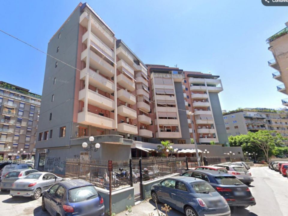 Erhvervsejendom i Palermo, Palermo - foto 1