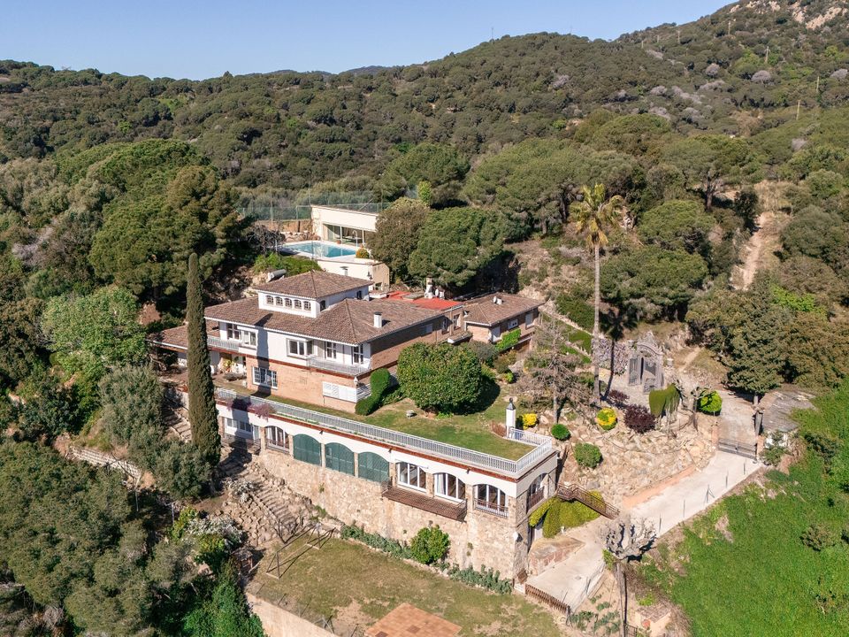 Villa i Cabrera De Mar, Barcelona - bilde 1