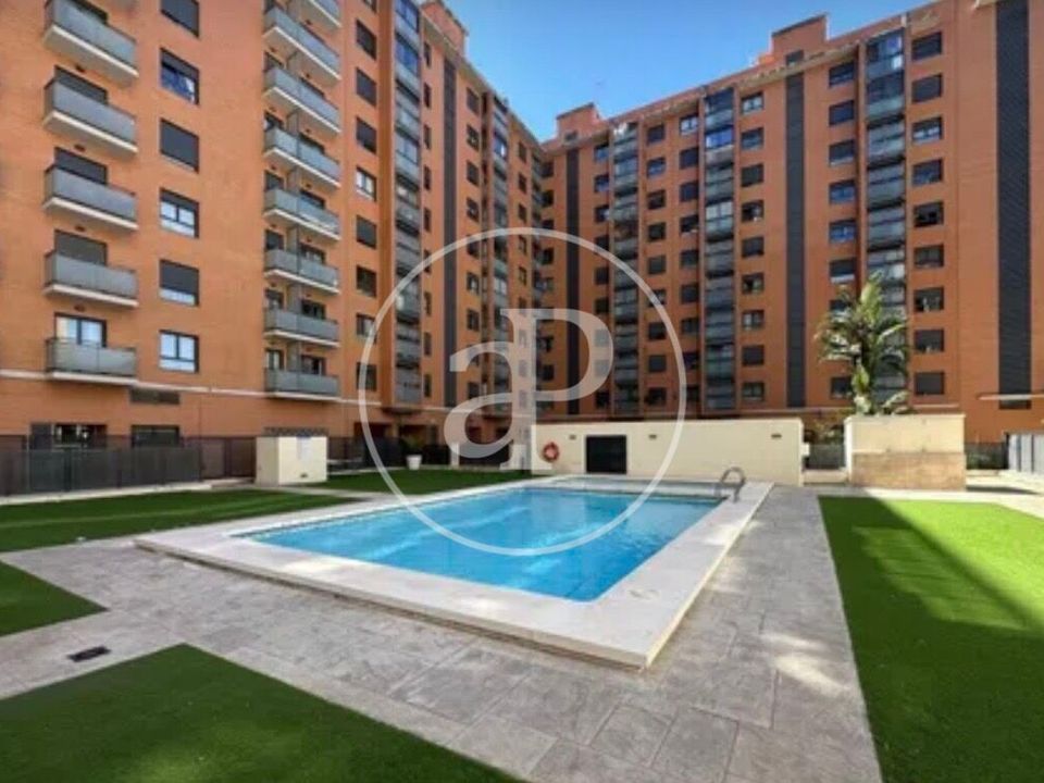 Lejlighed i Valencia, Valencia - foto 1