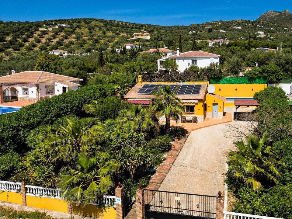 Villa i Alcaucin, Malaga - foto 4