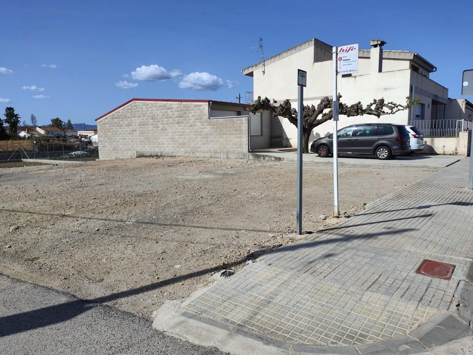Helårsgrund i Deltebre, Tarragona - foto 1