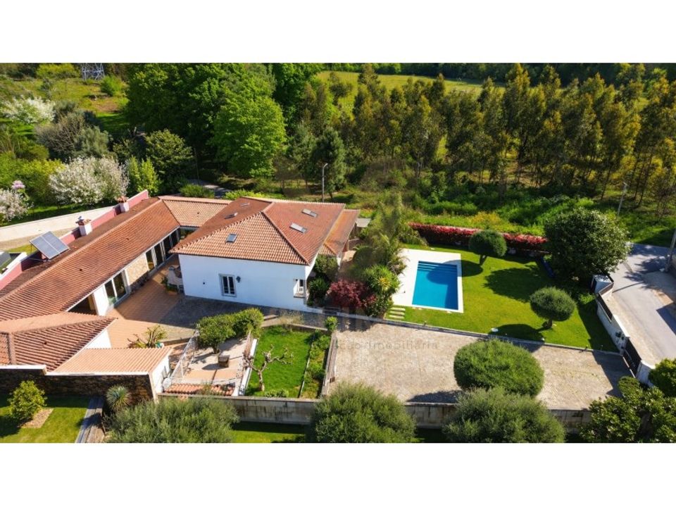 Villa i Ponte de Lima, Viana do Castelo - foto 1