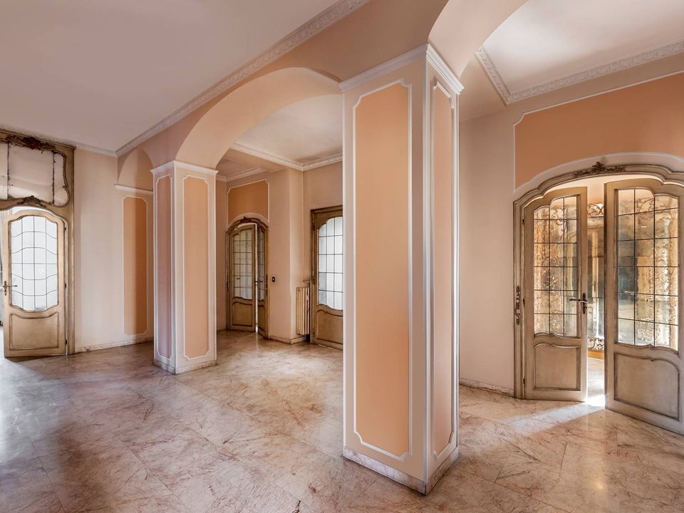 Erhvervsejendom i Torino, Turin - foto 1
