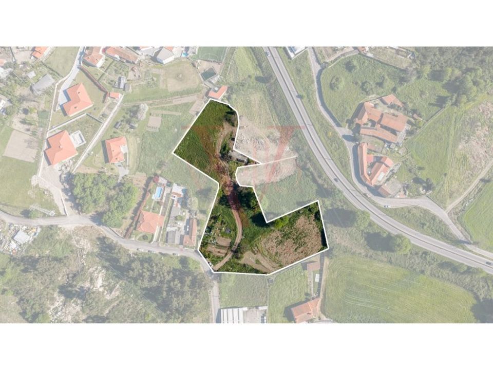 Helårsgrund i Serzedelo, Braga - foto 1