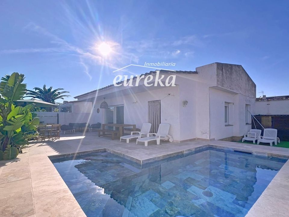 Villa i Empuriabrava, Gerona - foto 1