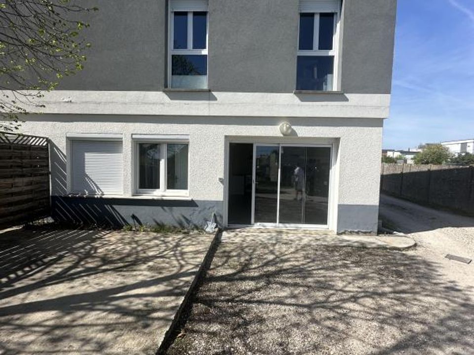 Lejlighed i Ingré, Loiret - foto 1