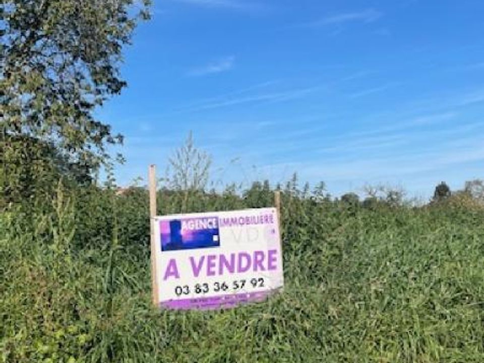 Helårsgrund i Bouxières-aux-Chênes, Meurthe-et-Moselle - foto 2