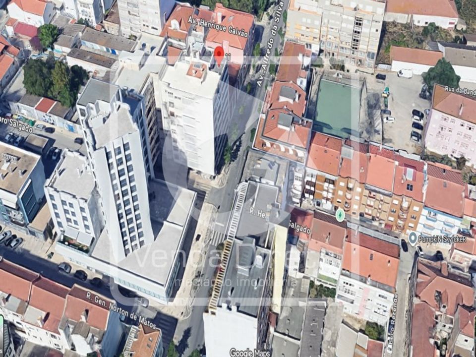 Erhvervsejendom i Barreiro, Setubal - foto 1