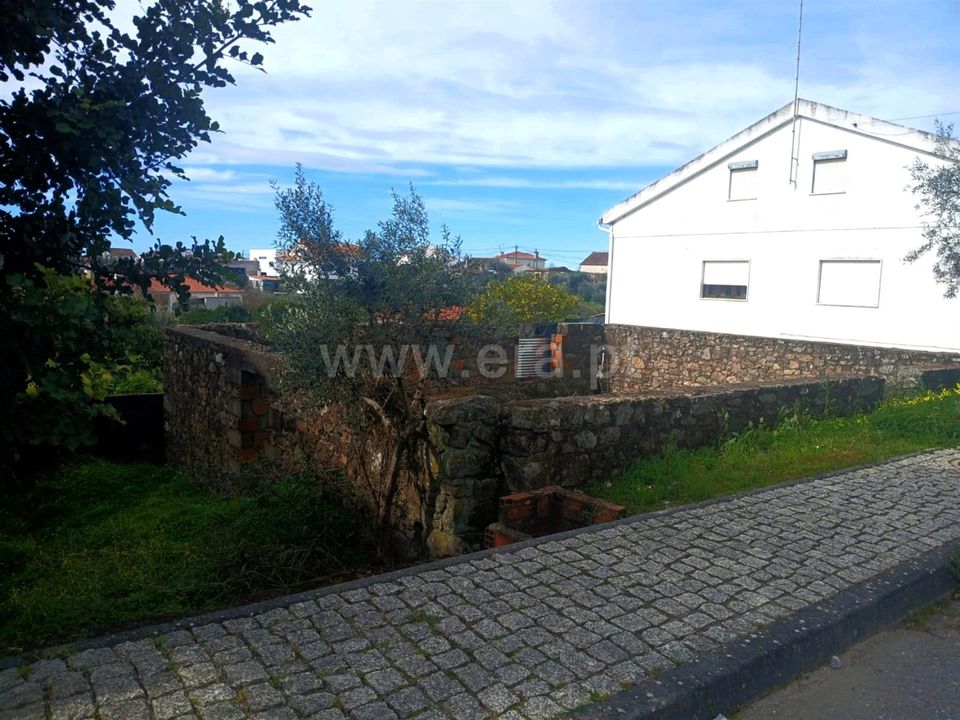 Helårsgrund i Castelo Branco, Castelo Branco - foto 1