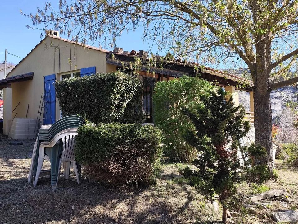Villa i Saint-Benoit, Alpes-de-Haute-Provence - foto 2