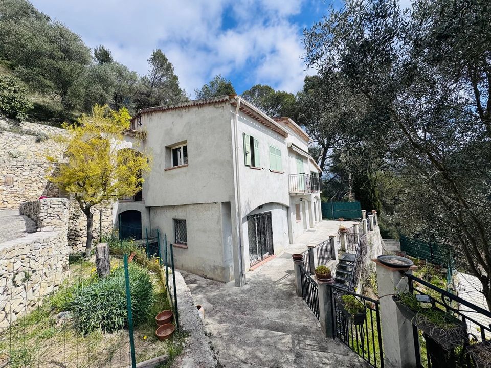 Villa i Cantaron, Alpes-Maritimes - foto 1