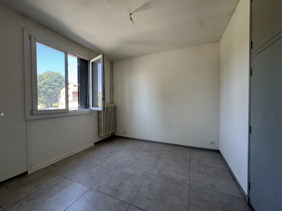 Apartamento en Manosque, Alpes-de-Haute-Provence - foto 4