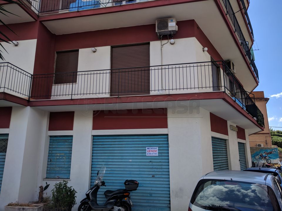 Erhvervsejendom i Messina, Messina - foto 1