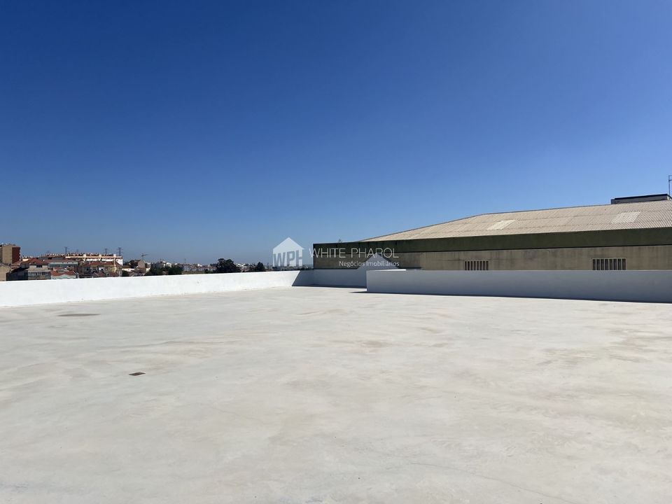 Erhvervsejendom i Loures, Lisbon - foto 5