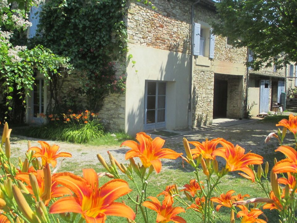 Villa en La Bégude-de-Mazenc, Drome - foto 1