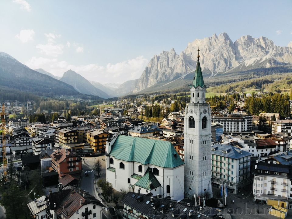 Byhus i Cortina D'Ampezzo, Belluno - foto 4