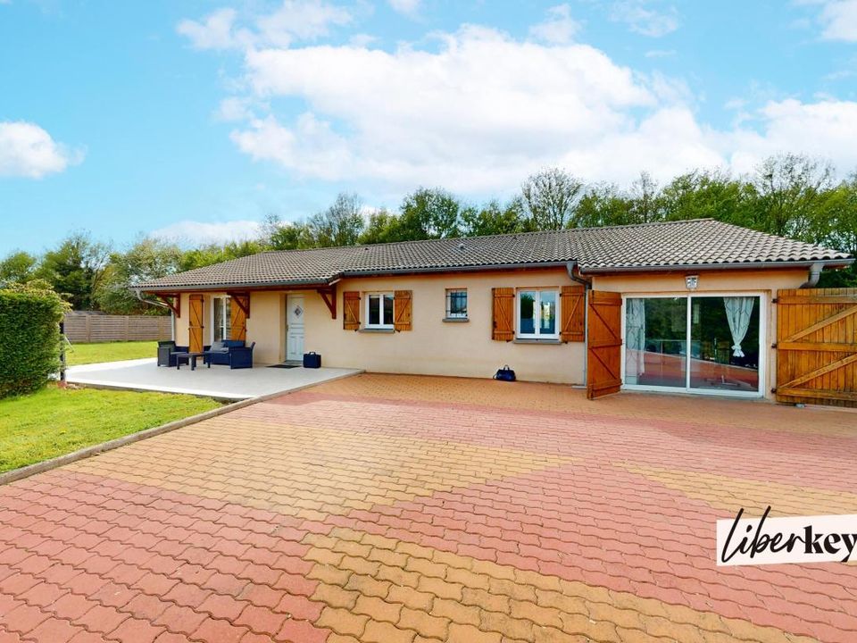 Villa i Saint-Remy, Saone-et-Loire - foto 1