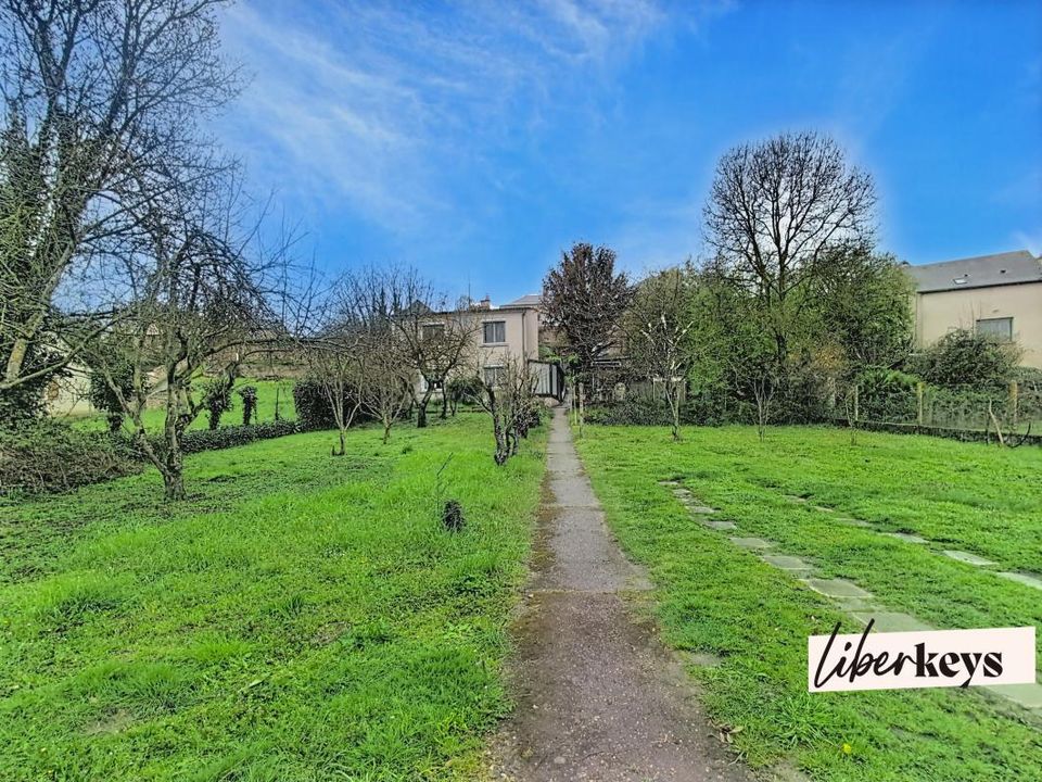 Villa i Montreuil-Bellay, Maine-et-Loire - foto 1
