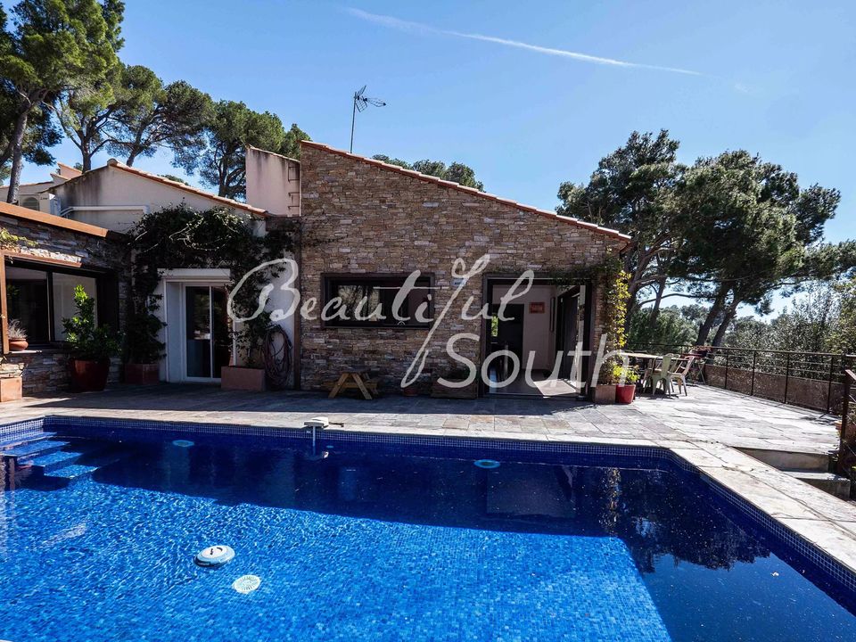 Villa a Perpignan, Pyrenees-Orientales - foto 2