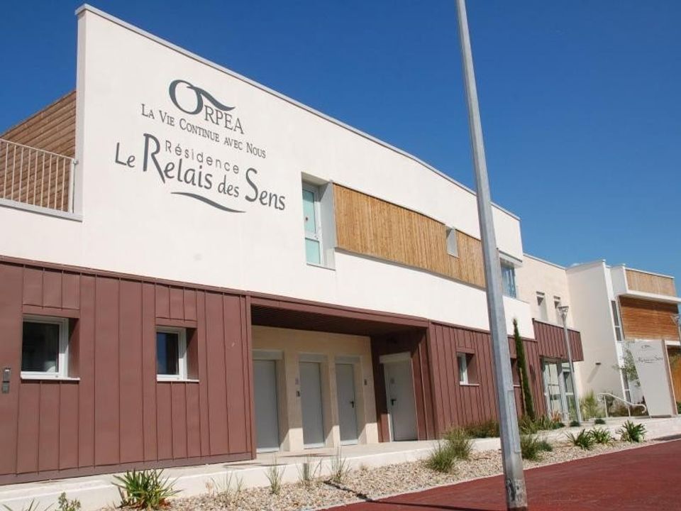 Erhvervsejendom i Talence, Gironde - foto 1