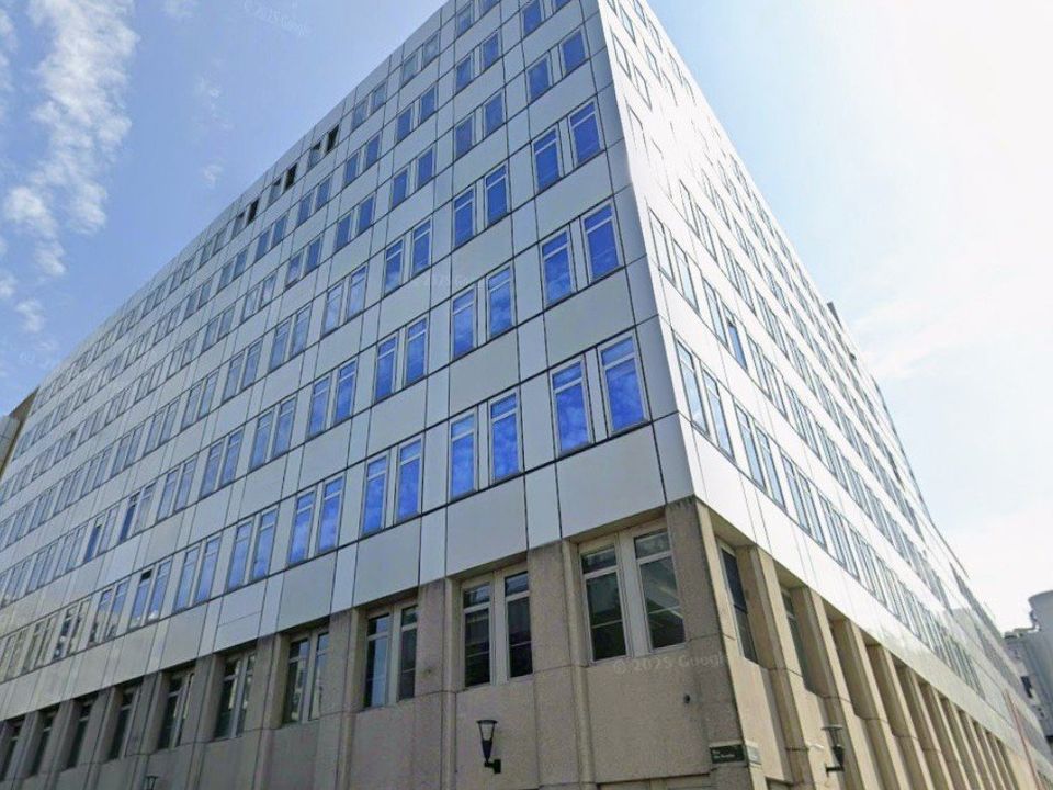 Erhvervsejendom i Noisy-le-Grand, Seine-Saint-Denis - foto 1
