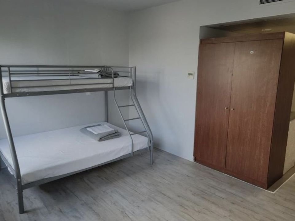 Erhvervsejendom i Noisy-le-Grand, Seine-Saint-Denis - foto 3