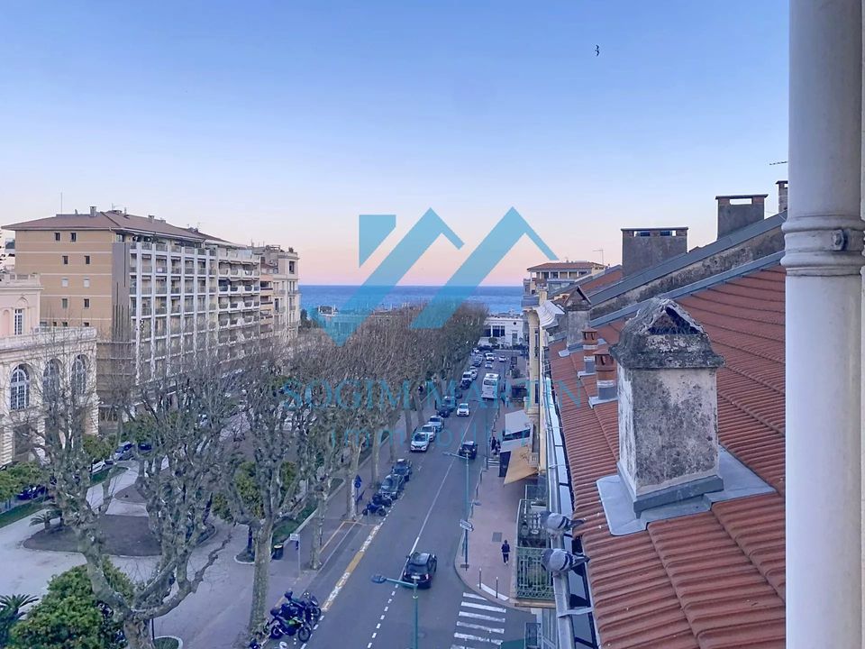 Lejlighed i Menton, Alpes-Maritimes - foto 1