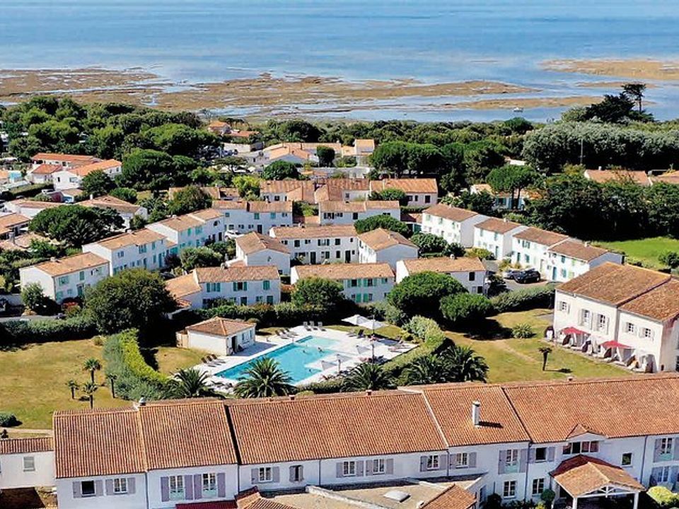 Erhvervsejendom i Ars-en-Ré, Charente-Maritime - foto 1