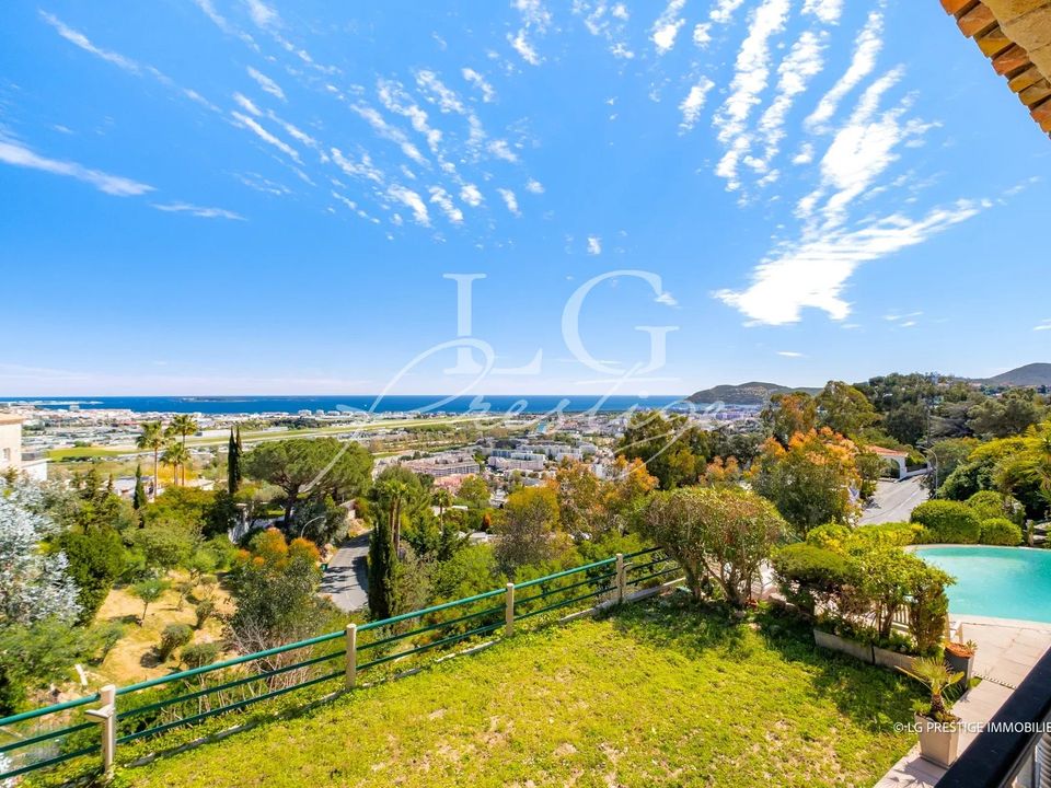 Villa i Mandelieu-la-Napoule, Alpes-Maritimes - foto 2
