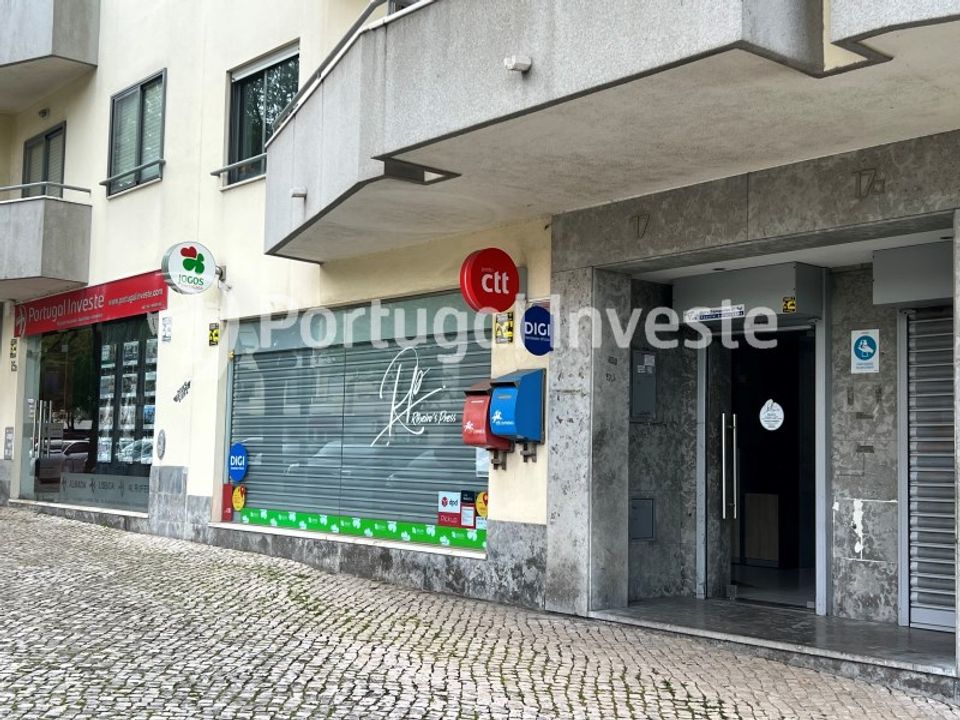 Erhvervsejendom i Almada, Setubal - foto 2