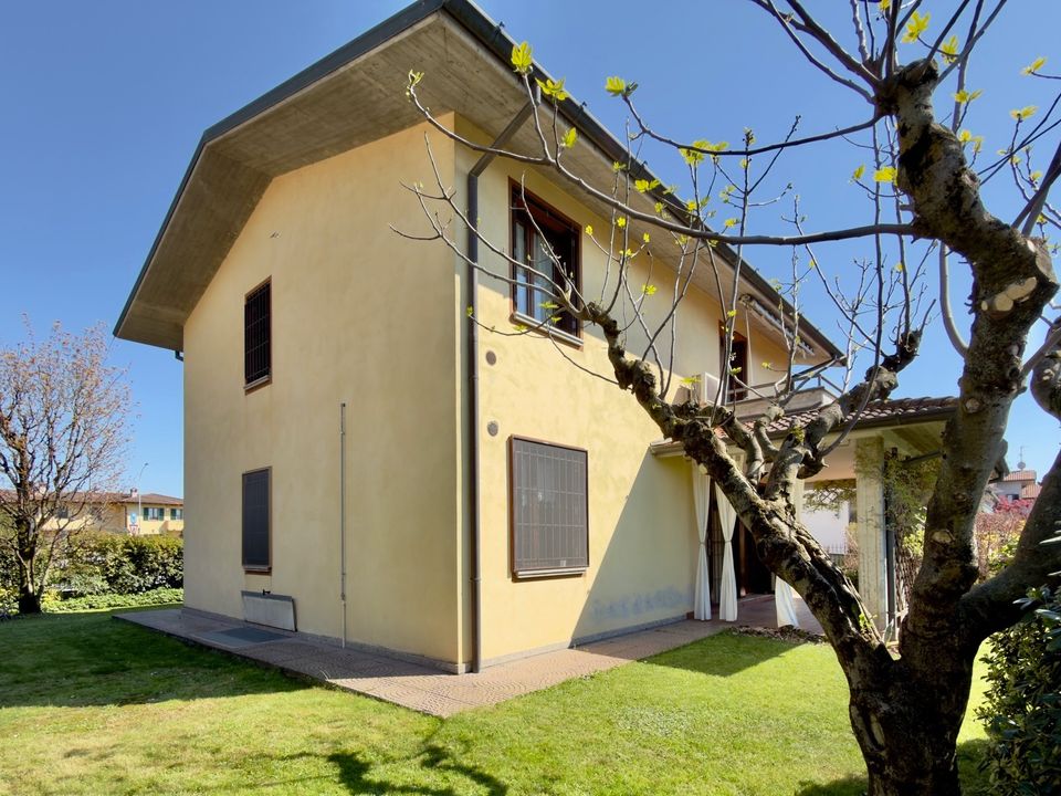 Villa en Borgosatollo, Brescia - foto 1