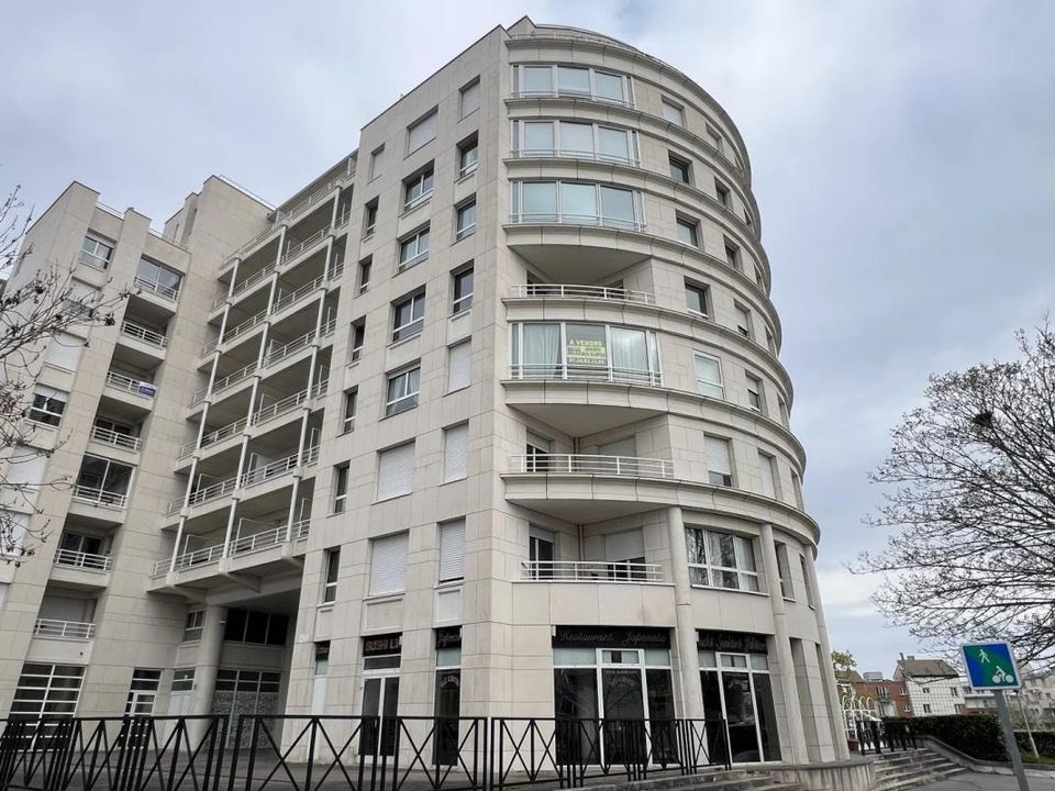 Lejlighed i Montigny-le-Bretonneux, Yvelines - foto 1