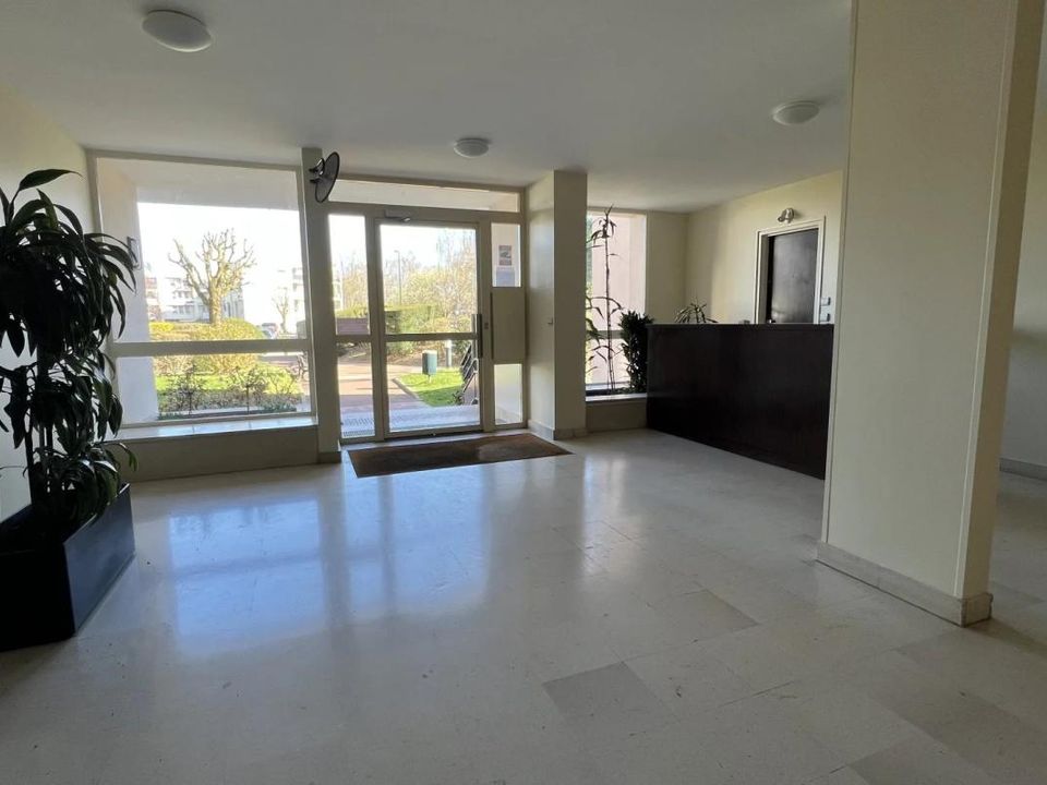 Lejlighed i Les Clayes-Sous-Bois, Yvelines - foto 4
