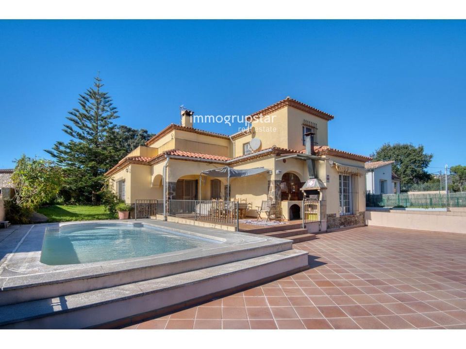 Villa i Castell-Platja D'aro, Gerona - foto 2