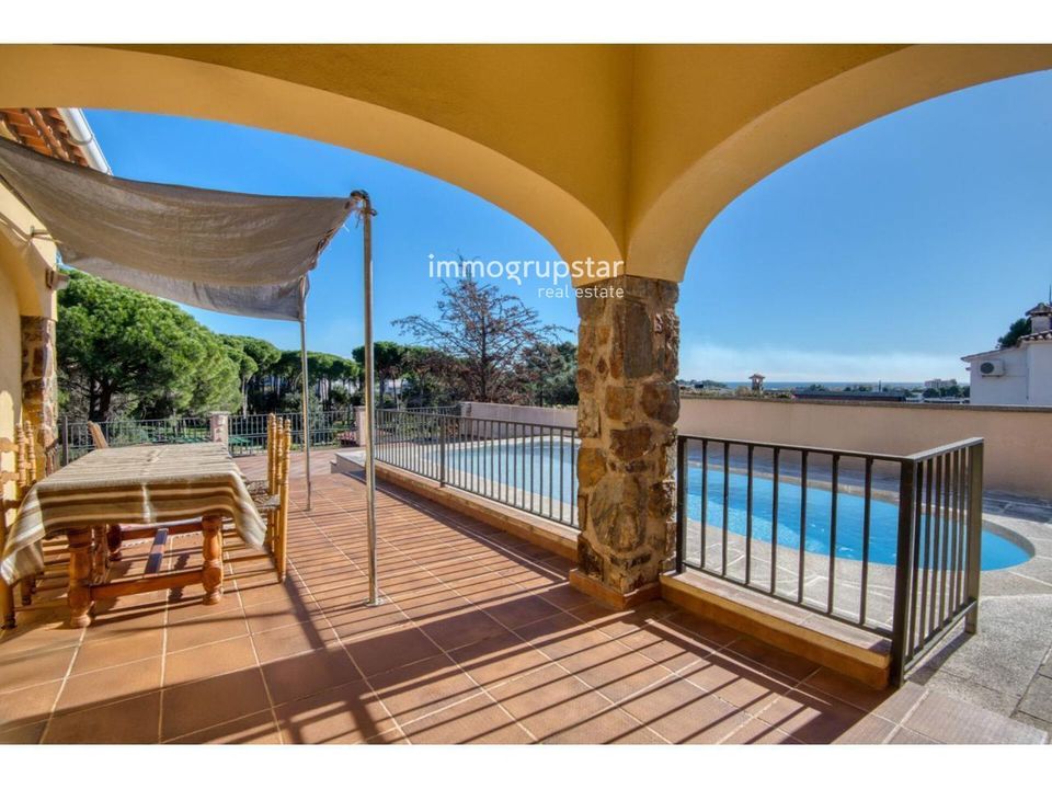 Villa i Castell-Platja D'aro, Gerona - foto 4