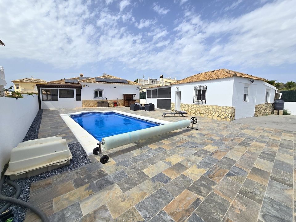Villa i Arboleas, Almeria - foto 1