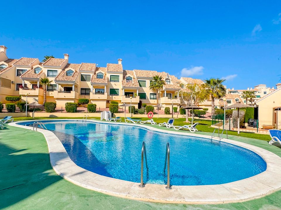 Lejlighed i Orihuela Costa, Alicante - foto 1