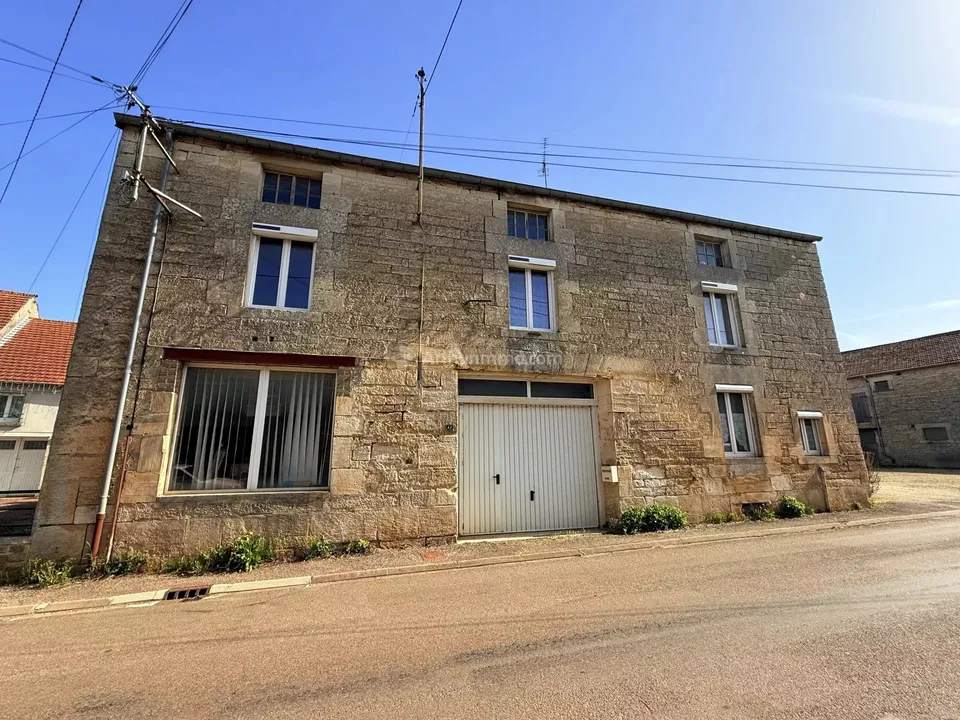 Herregård i Chalvraines, Haute-Marne - bilde 1