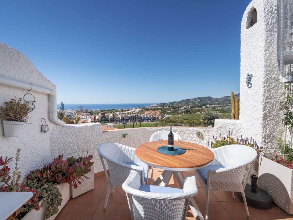 Villa i Nerja, Malaga - foto 1
