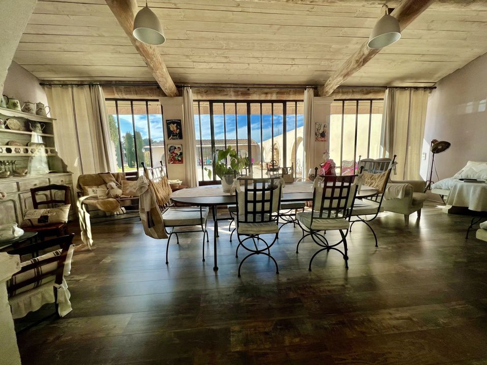 Villa in L'Isle-sur-la-Sorgue, Vaucluse - photo 5